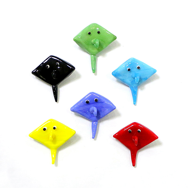 Aquarium Fish Japan - Ciondolo con figurine di animali marini
